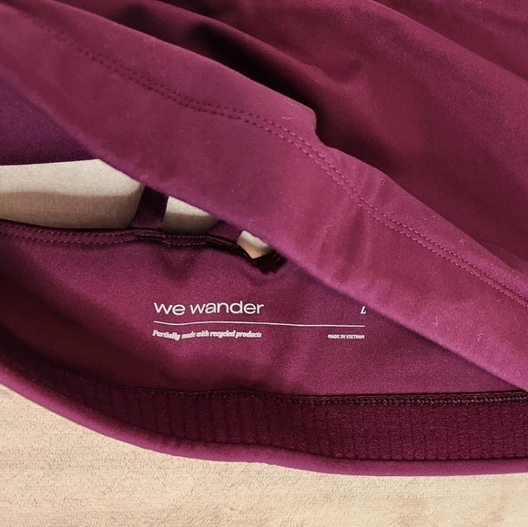 We Wander Sports Bra Size Large - Picture 6 of 7